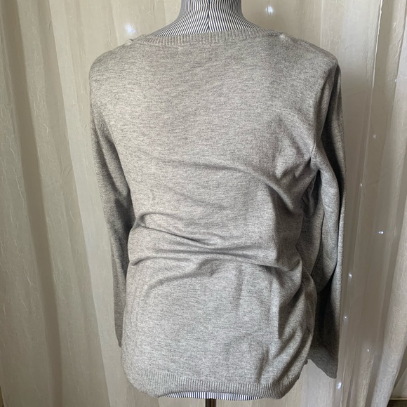 Stitch and knot top - Picture 2 of 3